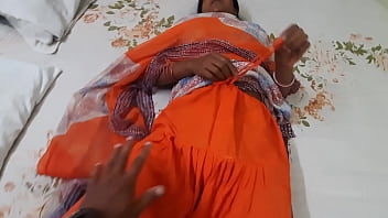 Desi aunty gets fucked hard in Bengali and Hindi