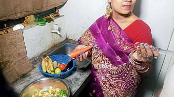 Indian couple's steamy kitchen encounter